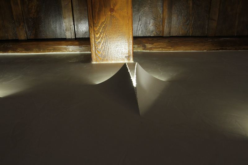 Corridoio illuminato